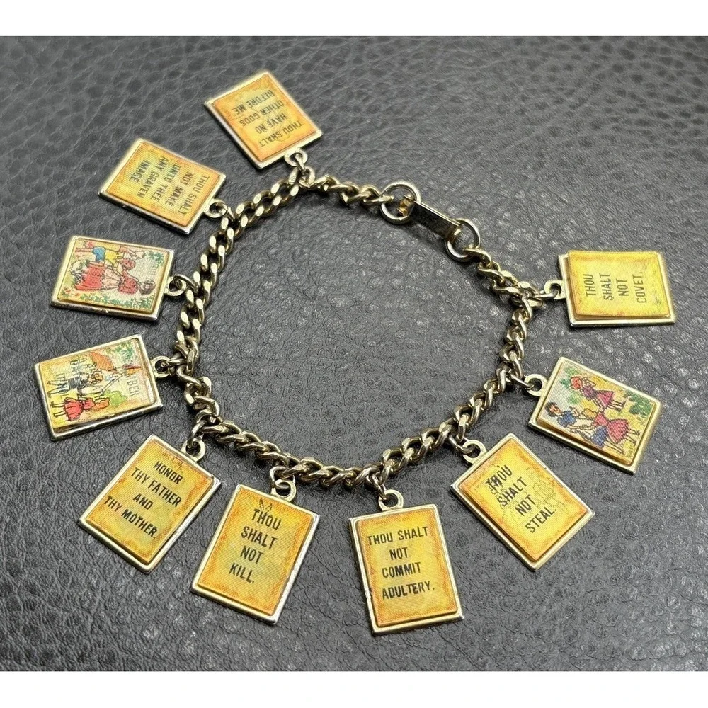 VTG 10 Commandments Holographic Lenticular Charm Bracelet Christian Gold Tone